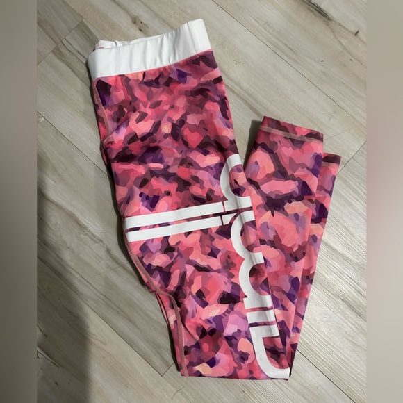 Workout SET (top and bottom) AIMN brand - Picture 2 of 3